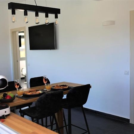 A Lux Villas Santorini Exo Gonia Bagian luar foto