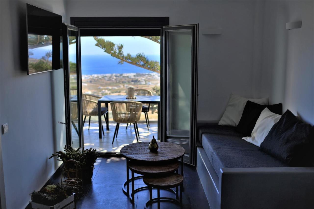 A Lux Villas Santorini Exo Gonia Bagian luar foto